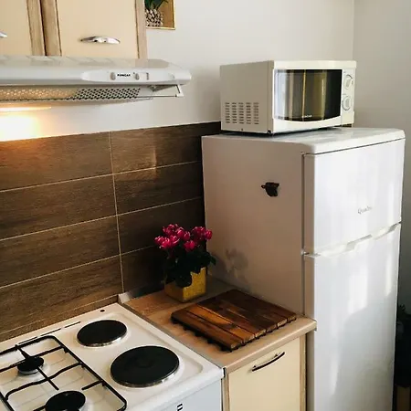 Summer Shadow Apartment Mlini